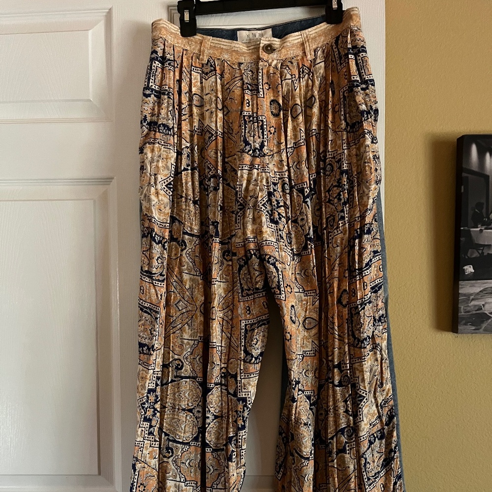 Free People, High Rise Retro Jeans, Size 26, 30 inch waist, Paisley/Denim
